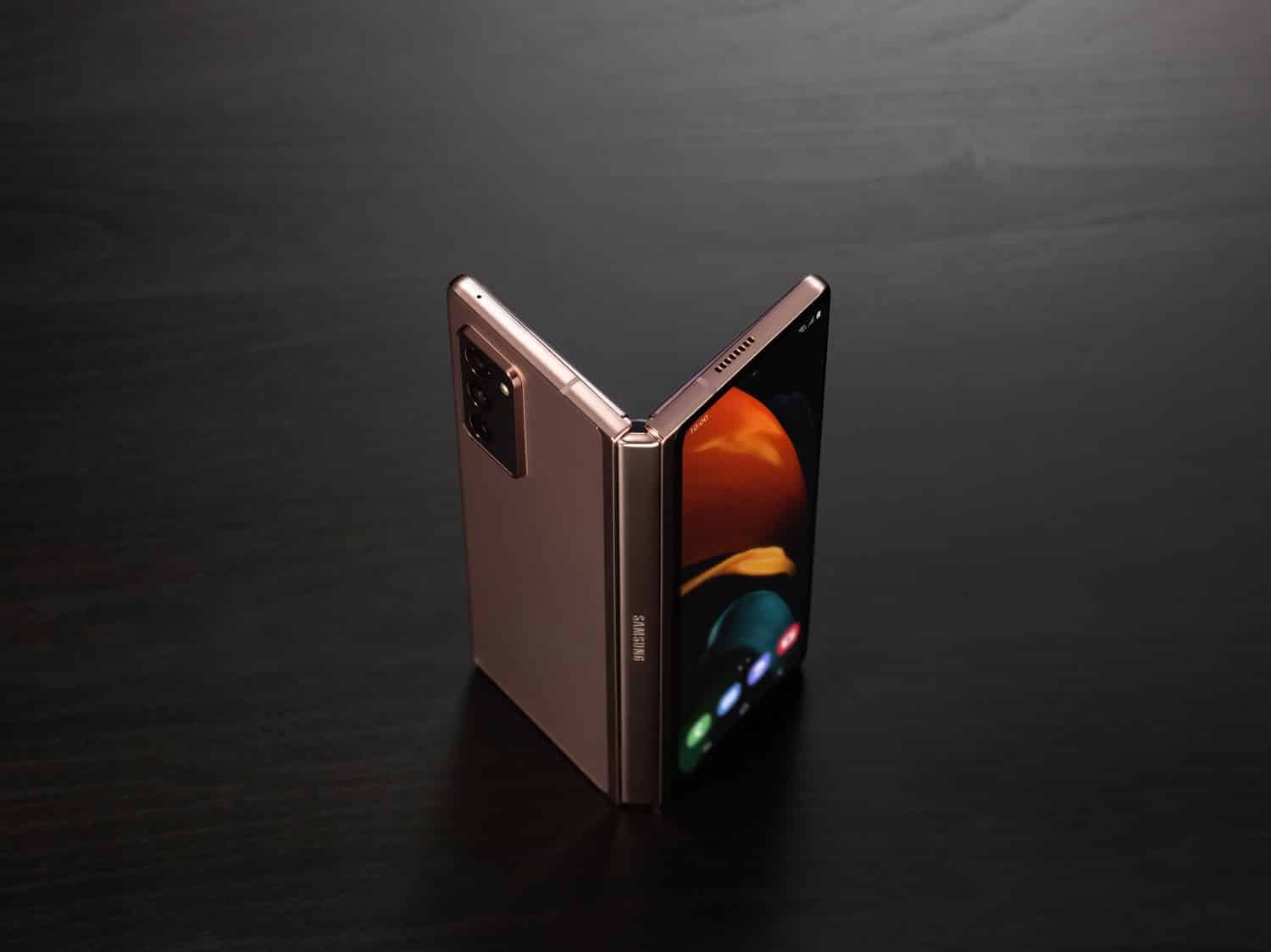 Galaxy Z Fold 2: Samsung revela detalhes do novo dobrável