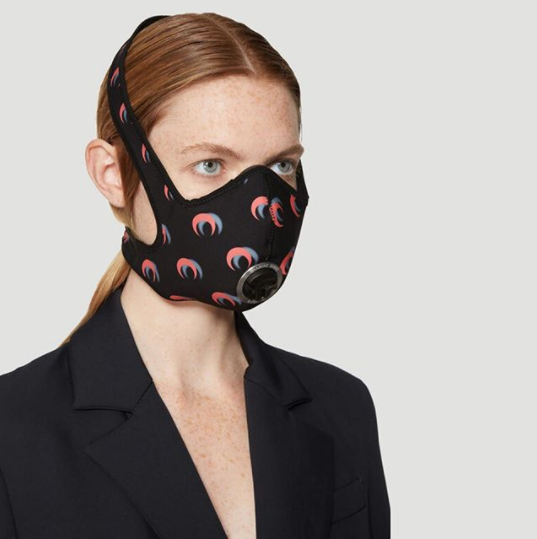 Máscara de R$3 mil - O item mais procurado na Europa