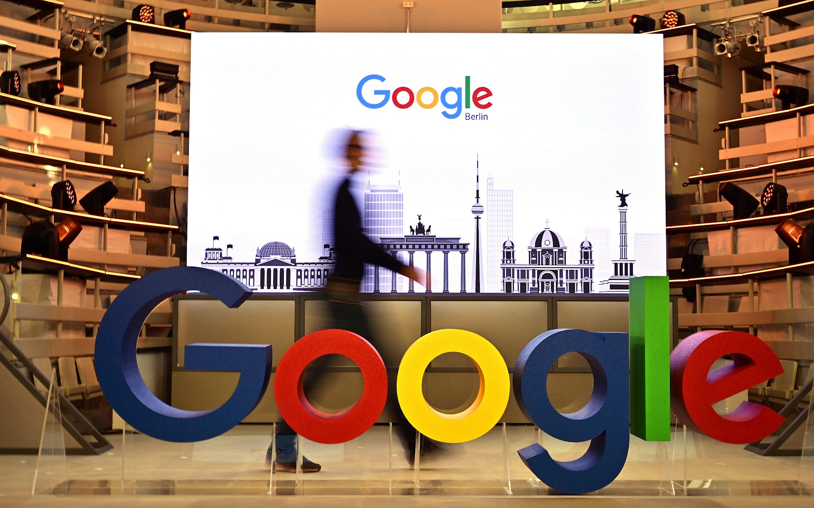 Funcionários terceirizados do Google alegam violação de direitos trabalhistas